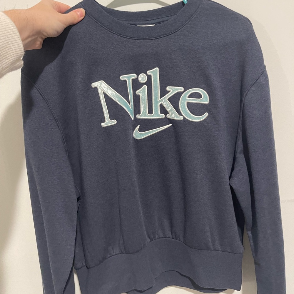 Nike Women's Cropped Sportswear Street Fleece Crewneck Sweatshirt, Navy Blue